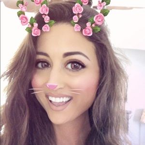 Meet your Posher, Carly